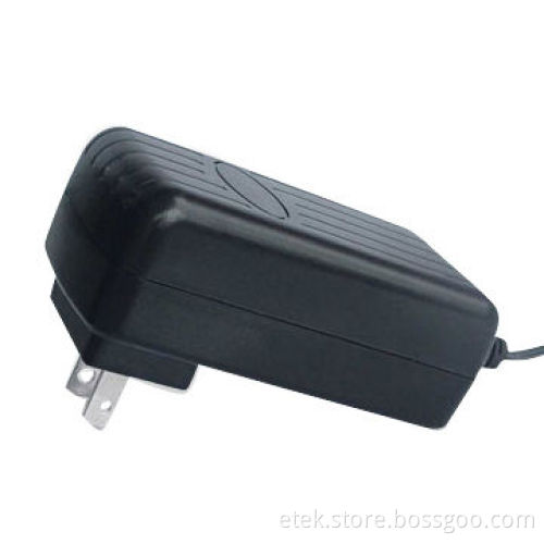 25W AC/DC Switching Power Adapter with 90 to 264V AC Input Voltage